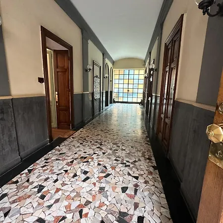 21 Eleganza E Comfort In Apartament